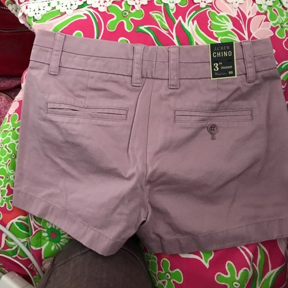 Light purple jcrew 3in Chino Shorts - Picture 2 of 2